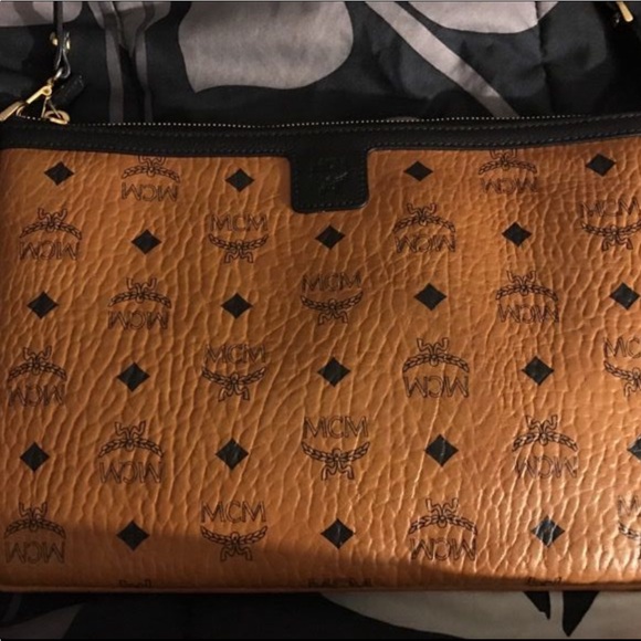 MINI MCM - Picture 2 of 3